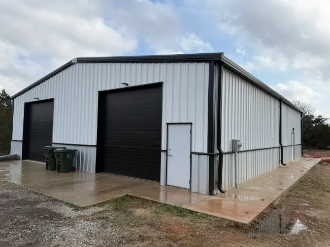 newly built pole barn/ barndominium in okc